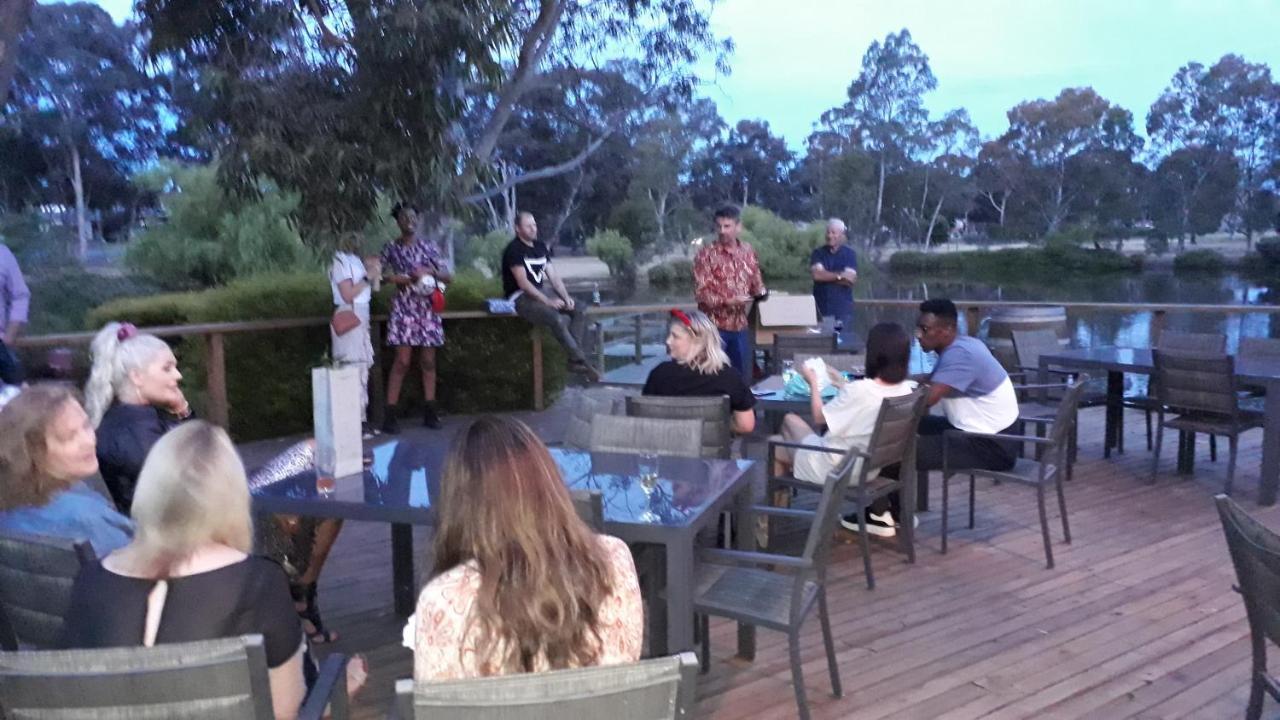 Magdala Motor Lodge&Lakeside Restaurant Stawell Buitenkant foto