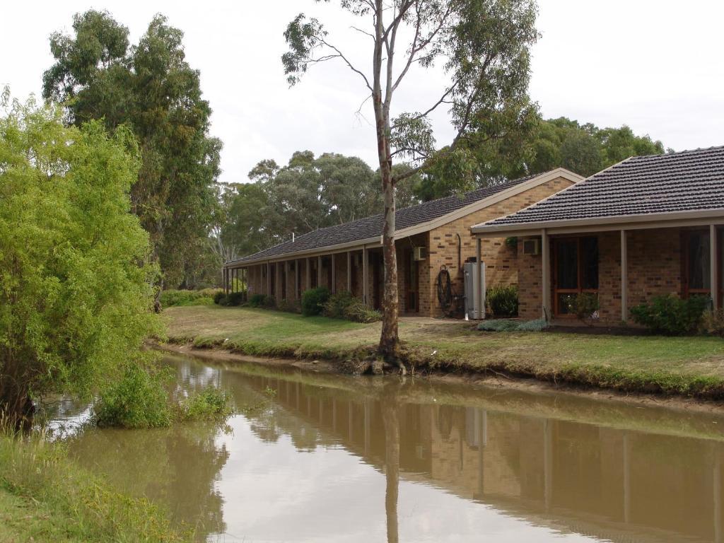 Magdala Motor Lodge&Lakeside Restaurant Stawell Buitenkant foto