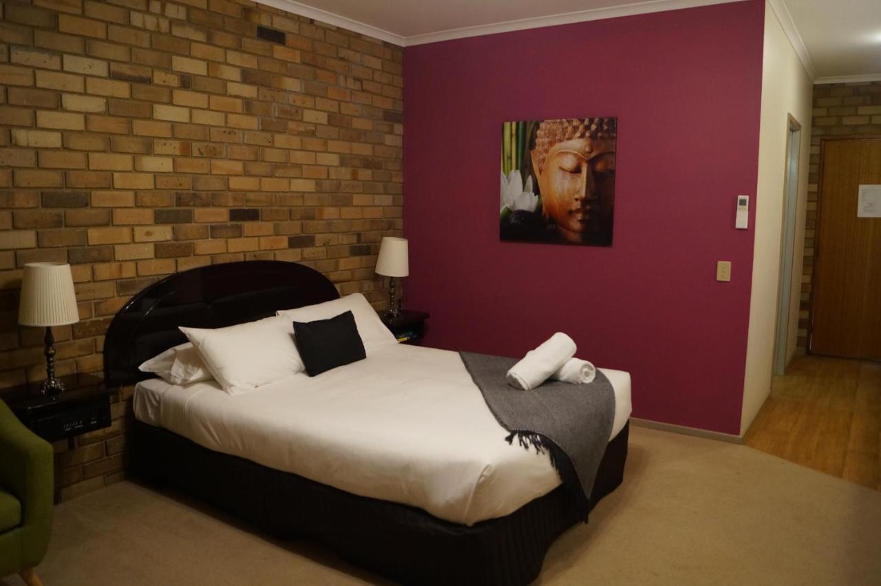Magdala Motor Lodge&Lakeside Restaurant Stawell Buitenkant foto